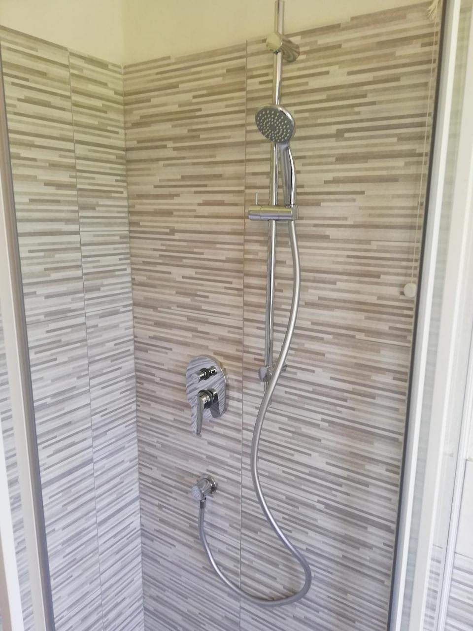 B&B Molinari Лонато Екстериор снимка